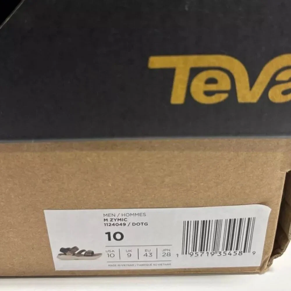 Teva Men’s Zymic Strappy Sandals Dark Green, Size 10 M